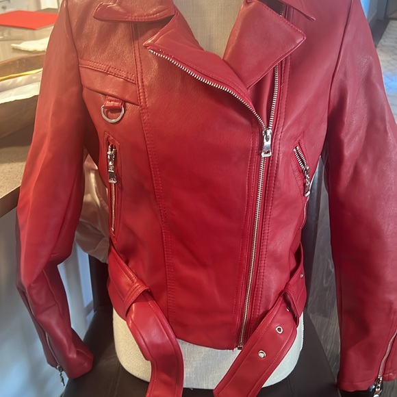 Molly Bracken red faux leather jacket - Picture 2 of 6